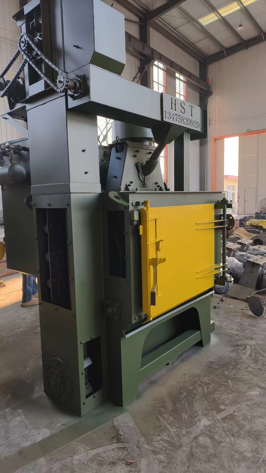 鋼管拋丸除銹機(jī)_鋼管除銹拋丸機(jī)器_鋼管除銹拋丸機(jī)圖片