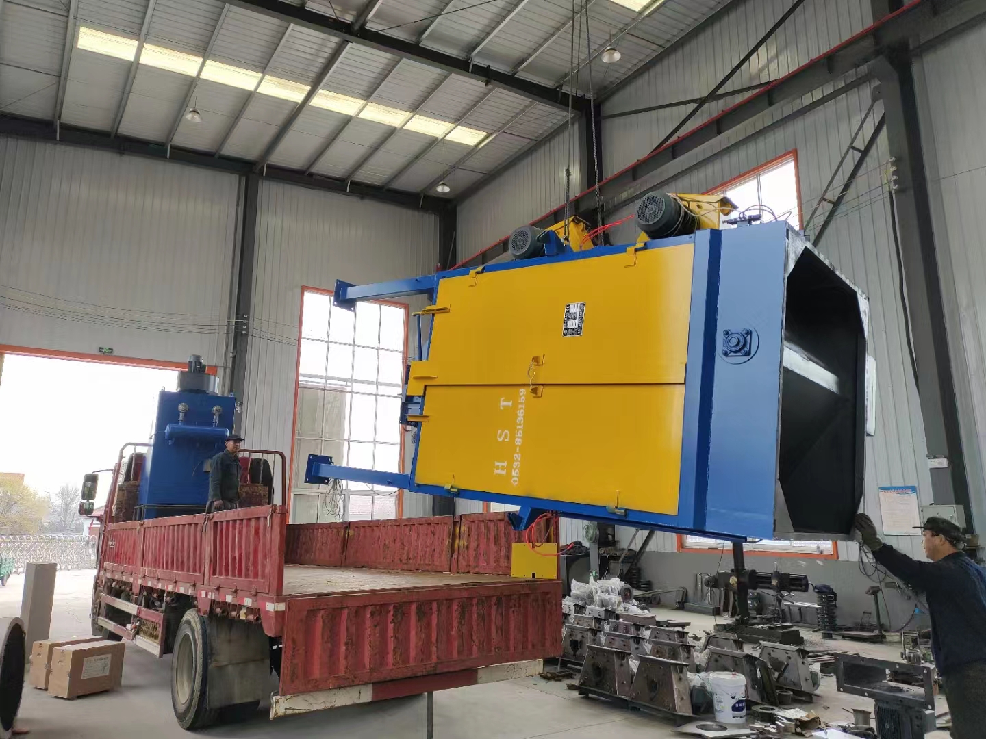 砂輪除銹機(jī)_醫(yī)療床體打砂除銹機(jī)_沙子除銹機(jī)