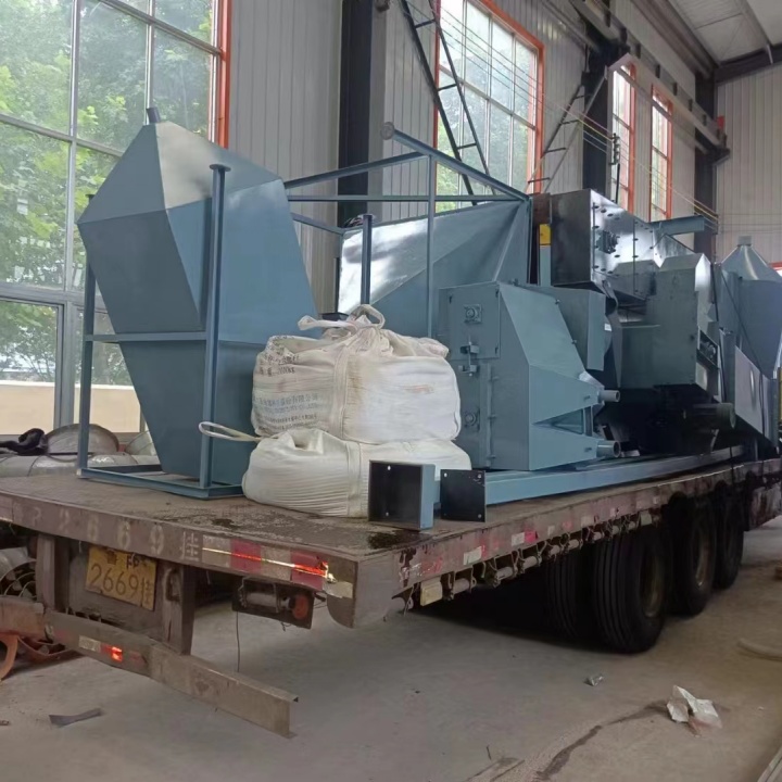 橡膠除銹履帶砂式機(jī)打磨視頻_橡膠履帶式打砂除銹機(jī)_砂帶除銹機(jī)設(shè)計(jì)