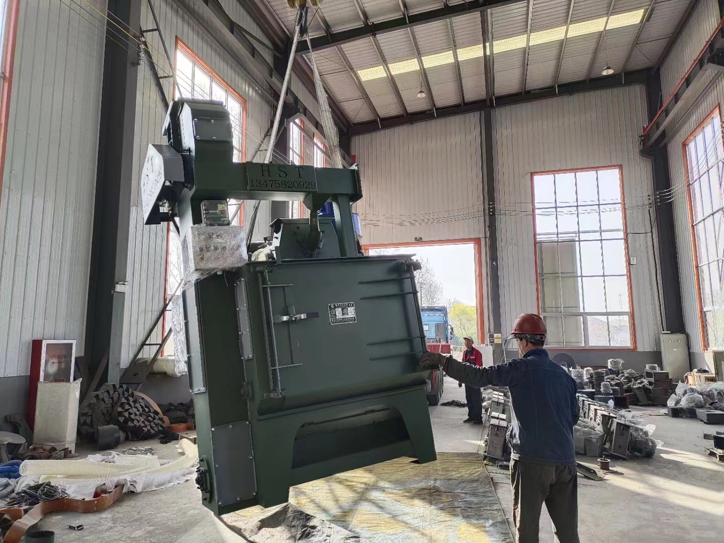 鋼板除銹拋丸機(jī)_h型鋼拋丸除銹機(jī)_鋼管拋丸除銹機(jī)工作視頻