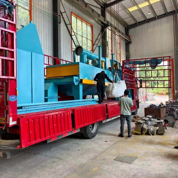 沖沙除銹機器_挖掘機打砂除銹機_打砂除銹設備
