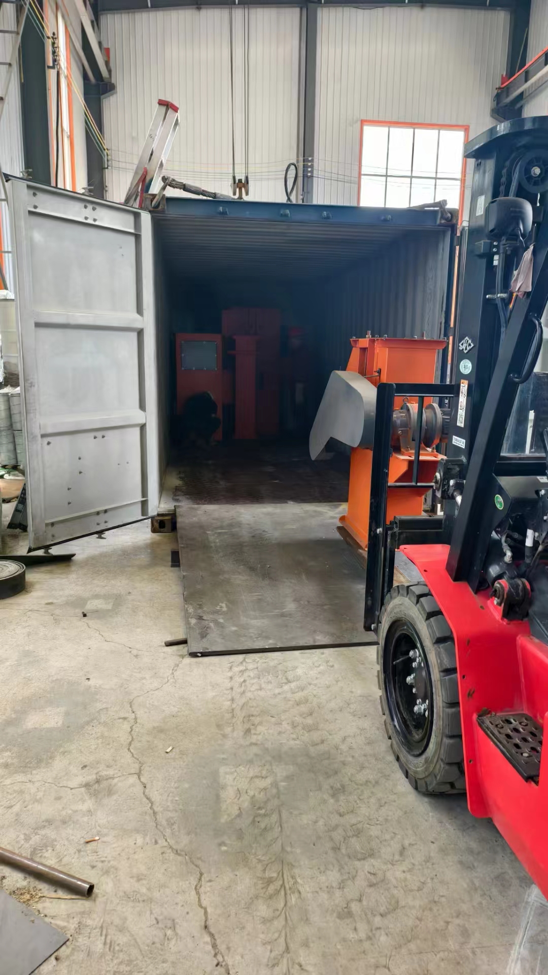 管道噴砂防腐_管道防腐打砂清理機(jī)_管道內(nèi)防腐機(jī)器